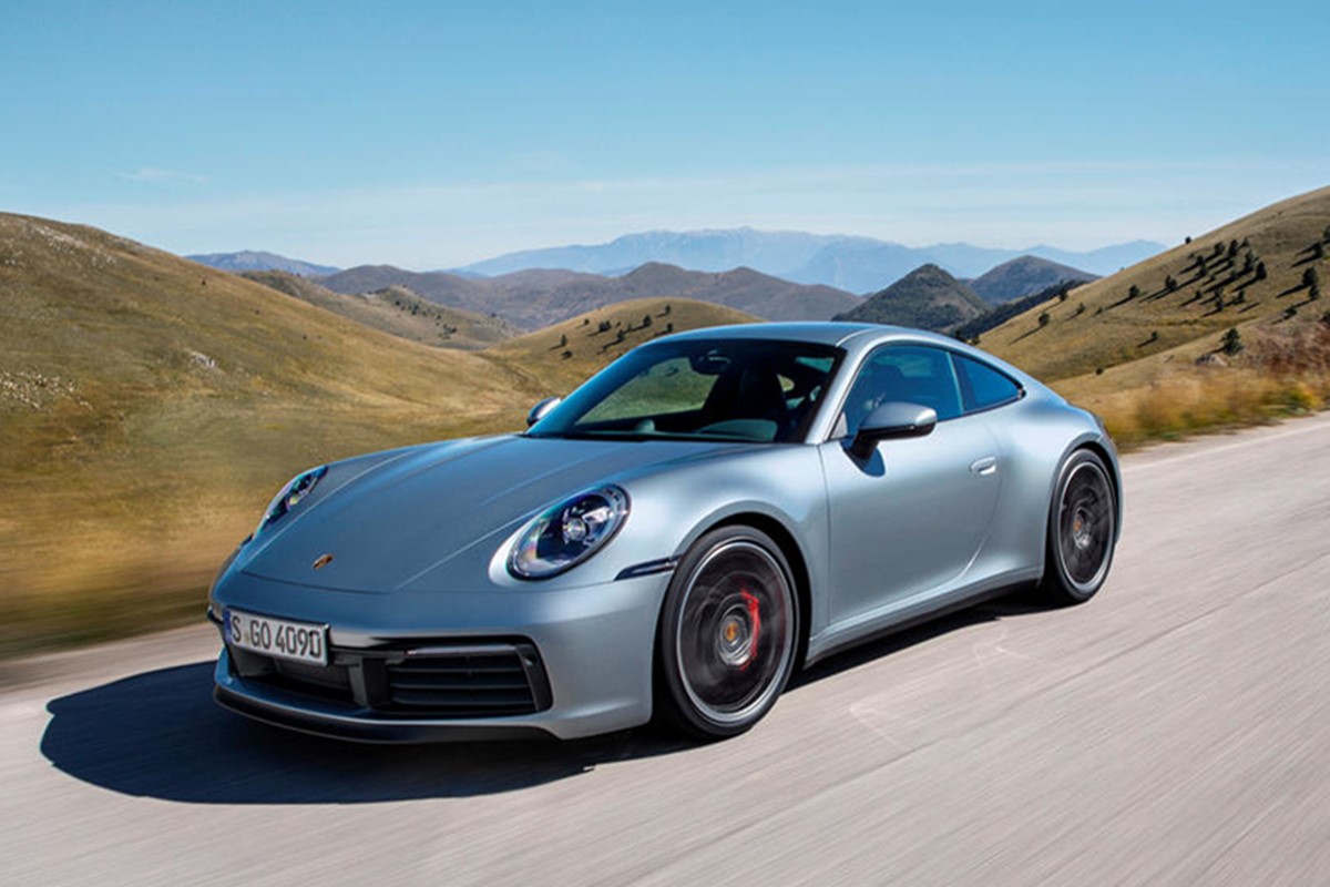 The Features For 2021 Porsche 911